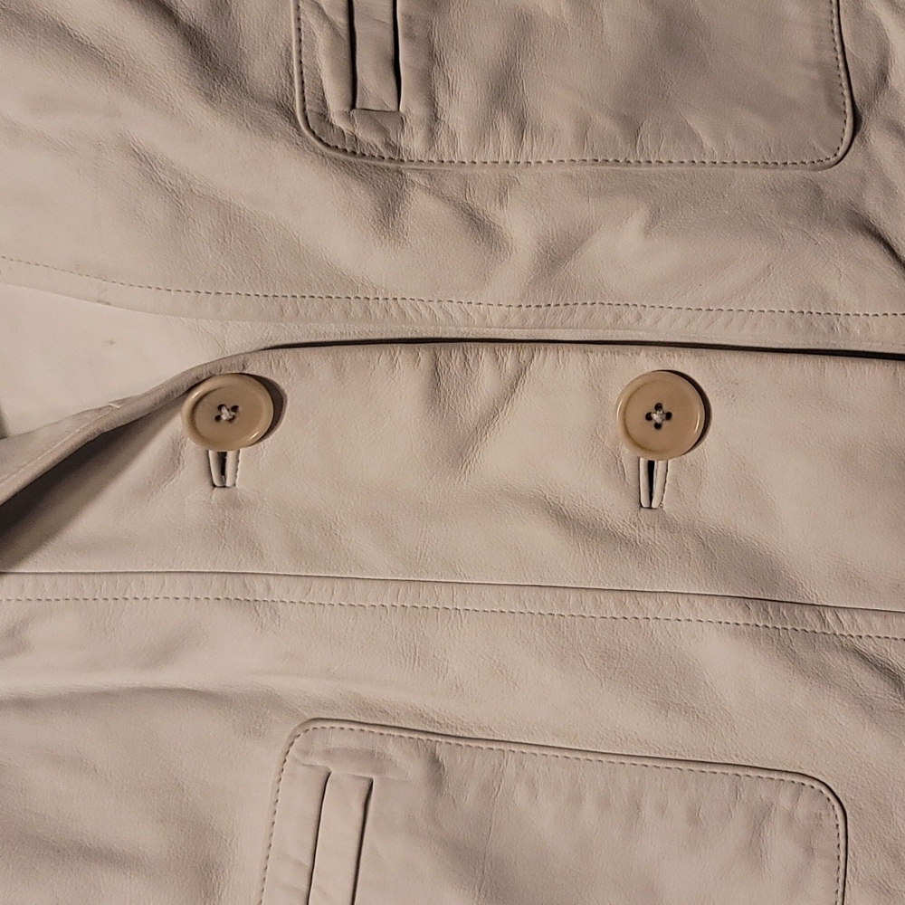 Leather jacket - Picture 2 of 5
